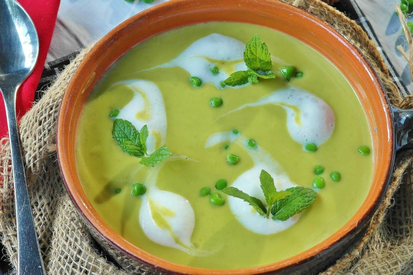 greenpeas-sattu-soup