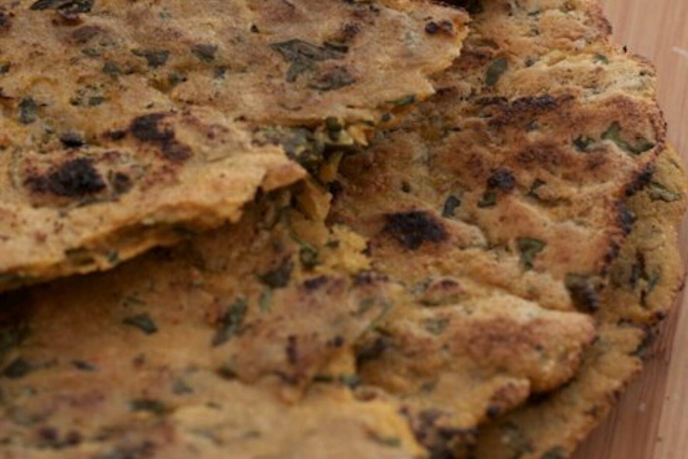 Makki and methi bhakri