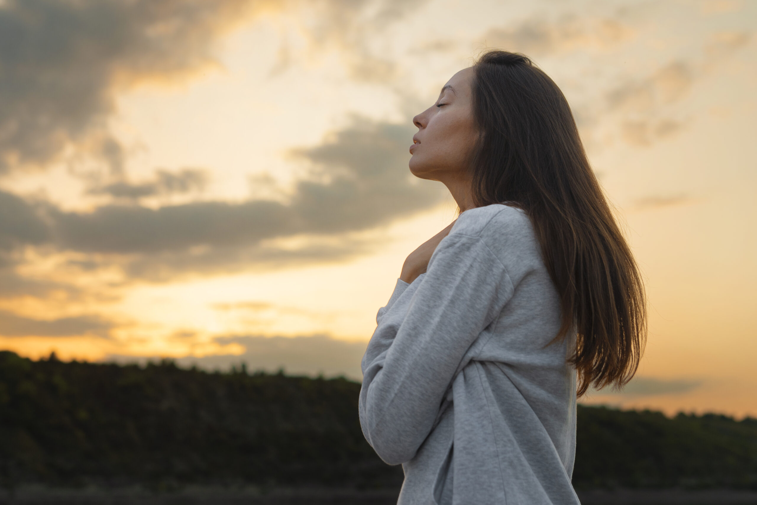 Overcome Anxiety or Understand It? A Real Conversation About What Works Overcome Anxiety, How to Overcome Anxiety