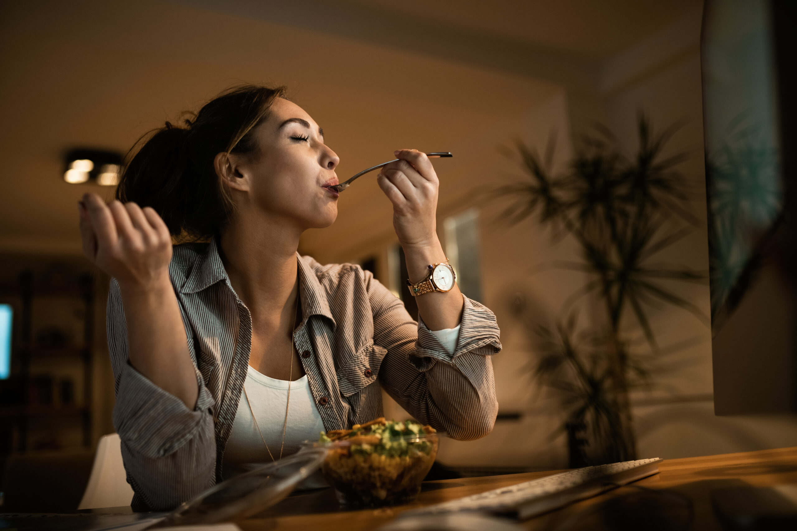 Less Is More: How a 4-Hour Fast Can Transform Your Sleep, Hormones, and Recovery fasting before bed, sleep and digestion, 4 hour fasting