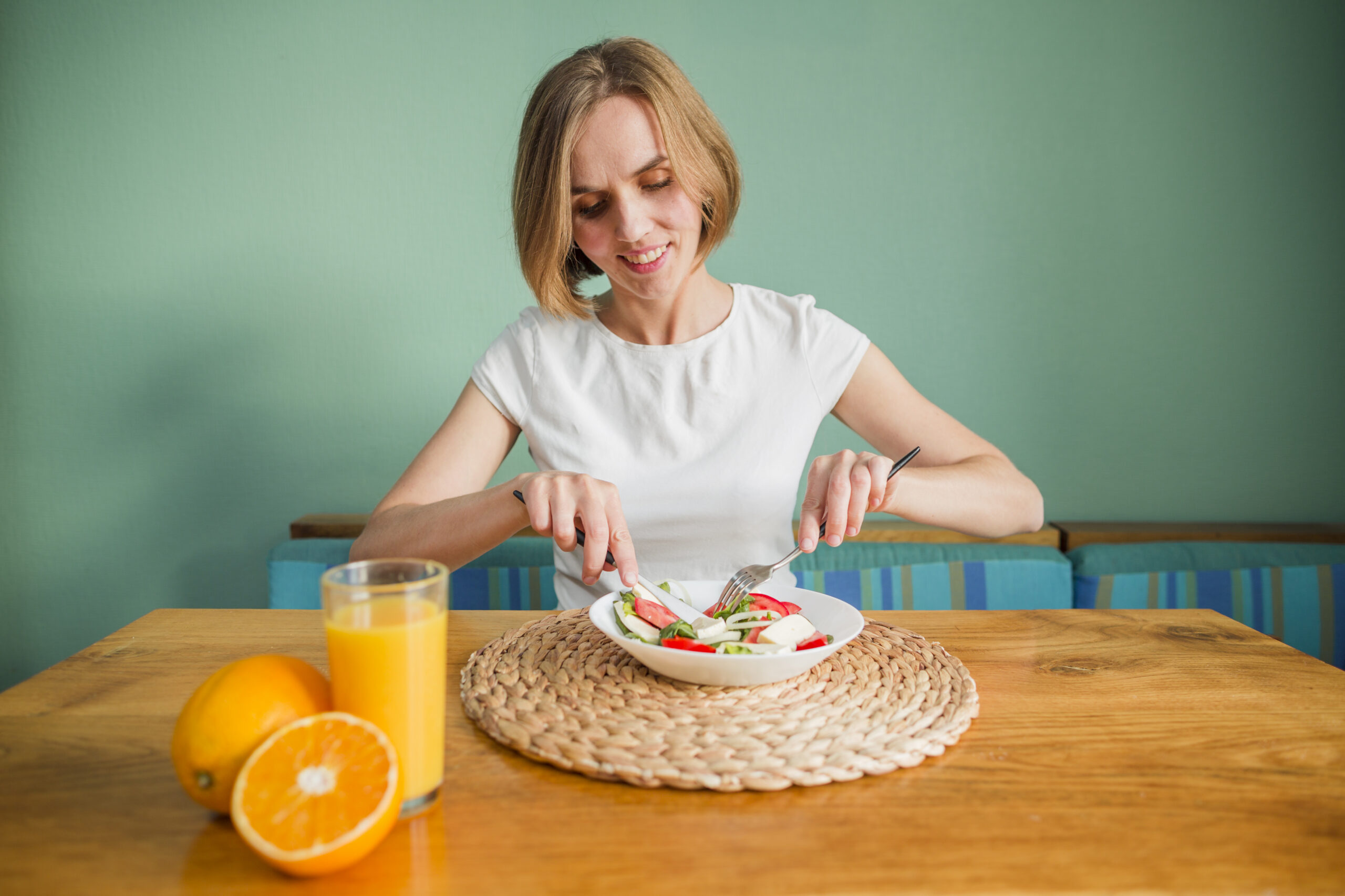 Less Is More: How a 4-Hour Fast Can Transform Your Sleep, Hormones, and Recovery 4-hour fast benefits