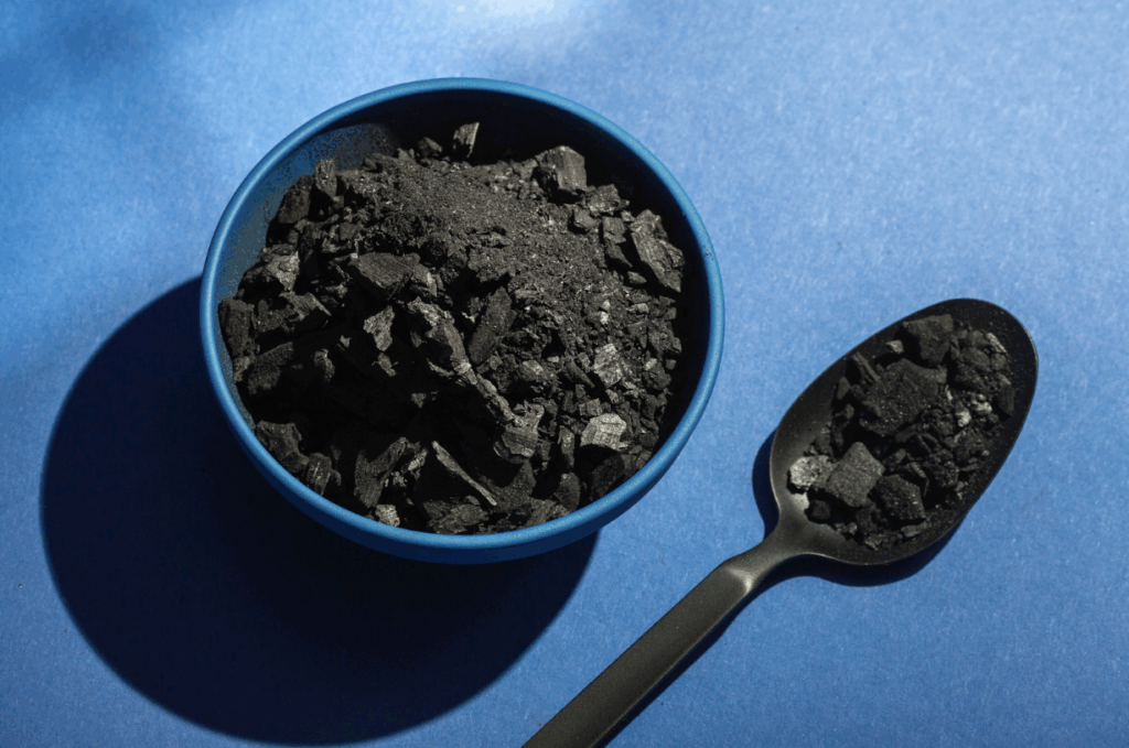 Raw Shilajit resin showcasing natural uses and health benefits