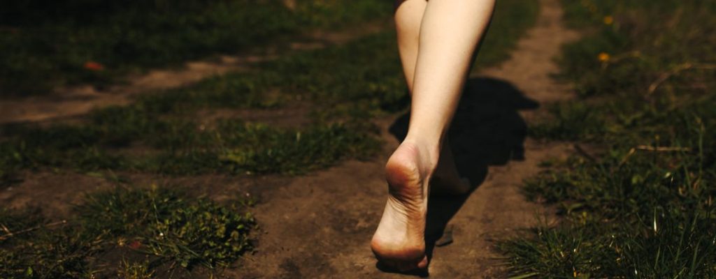 barefoot walking showing barefoot walk benefits