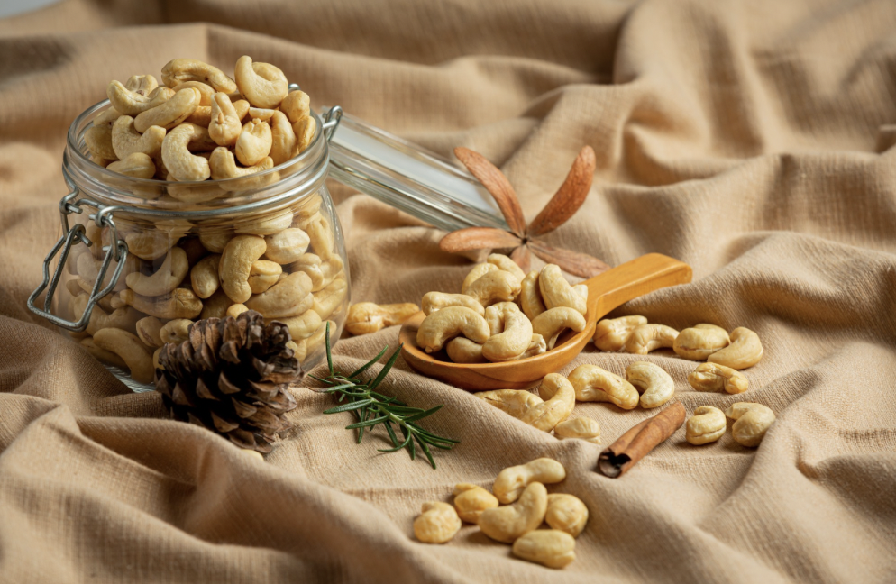 The Cashew Mistake Most People Make During Festivals (And How to Fix It) The Cashew Mistake Most People Make During Festivals (And How to Fix It)