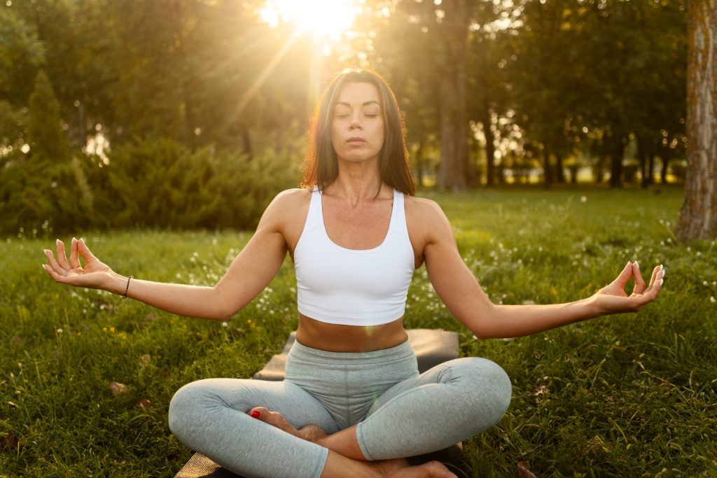 When the Past Lives in the Present Body: Real Stories from Regression Therapy regression therapy