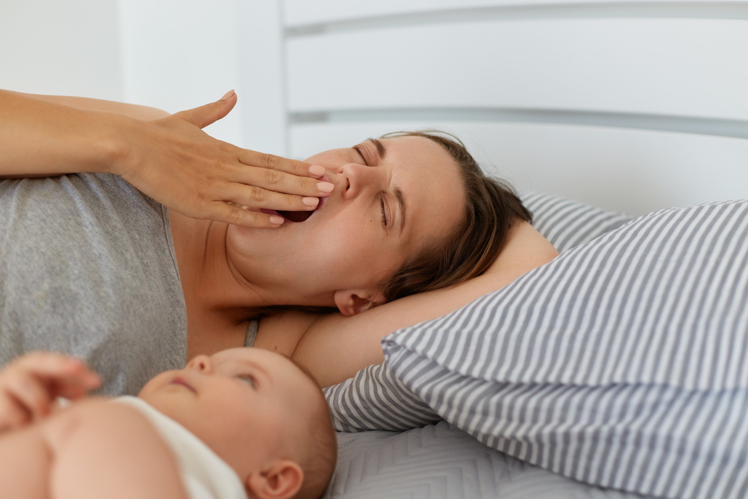 The Sleep-Deprived Breastfeeding Mom’s Survival Guide Sleep guide for breastfeeding moms