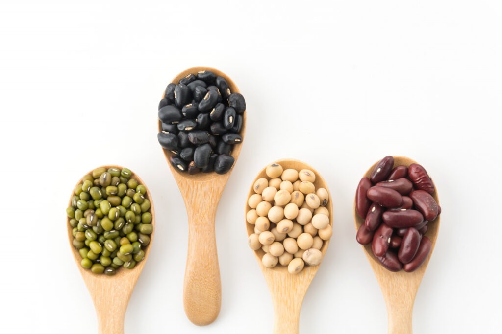 From Grandma’s Kitchen to Modern Gut Science: The Powerful Benefits of Eating Beans benefits of beans, mung beans benefits, cluster beans benefits, kidney beans, benefits