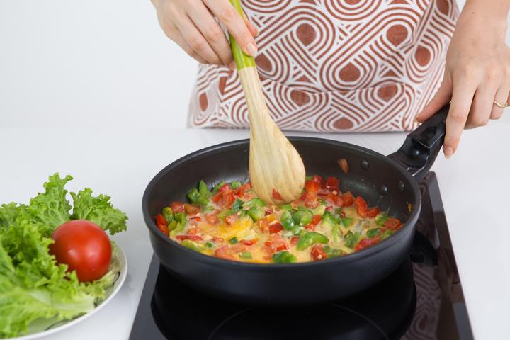 Kitchen Basics 101: Team Luke’s Guide to Essential Tools, Cooking Techniques, and Storage Hacks Kitchen cooking techniques