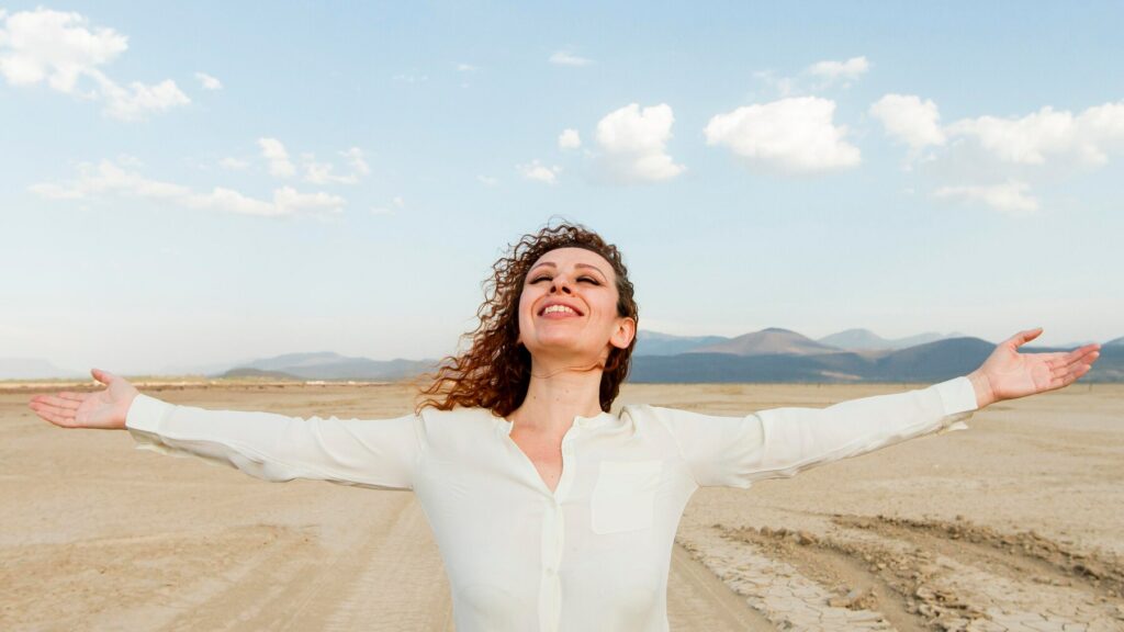 3 Powerful Mindfulness Practices to Rewire your Brain: In Conversation with Dr. Shauna Shapiro 3 Powerful Mindfulness Practices to Rewire your Brain: In Conversation with Dr. Shauna Shapiroimage
