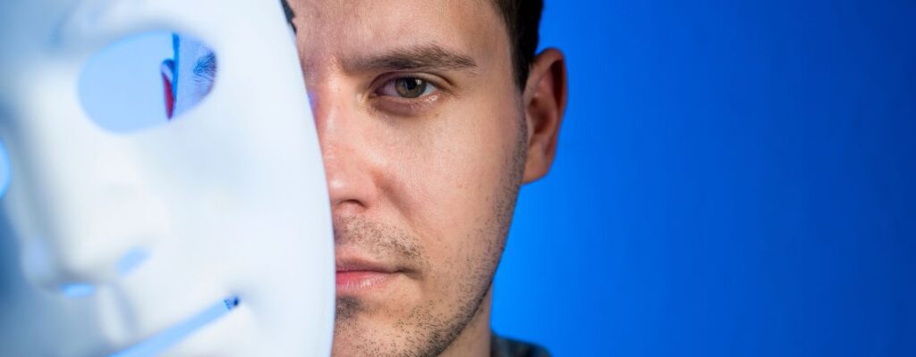 9 Red Flags of People Who Appear Kind but Are Manipulative Beneath|9 Red Flags of People Who Appear Kind but Are Manipulative Beneath|