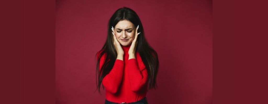 Is Chronic Stress Giving You Cortisol Face? 6 Burning Questions Answered||||An overload of cortisol and stress can cause bloating and digestive issues||||