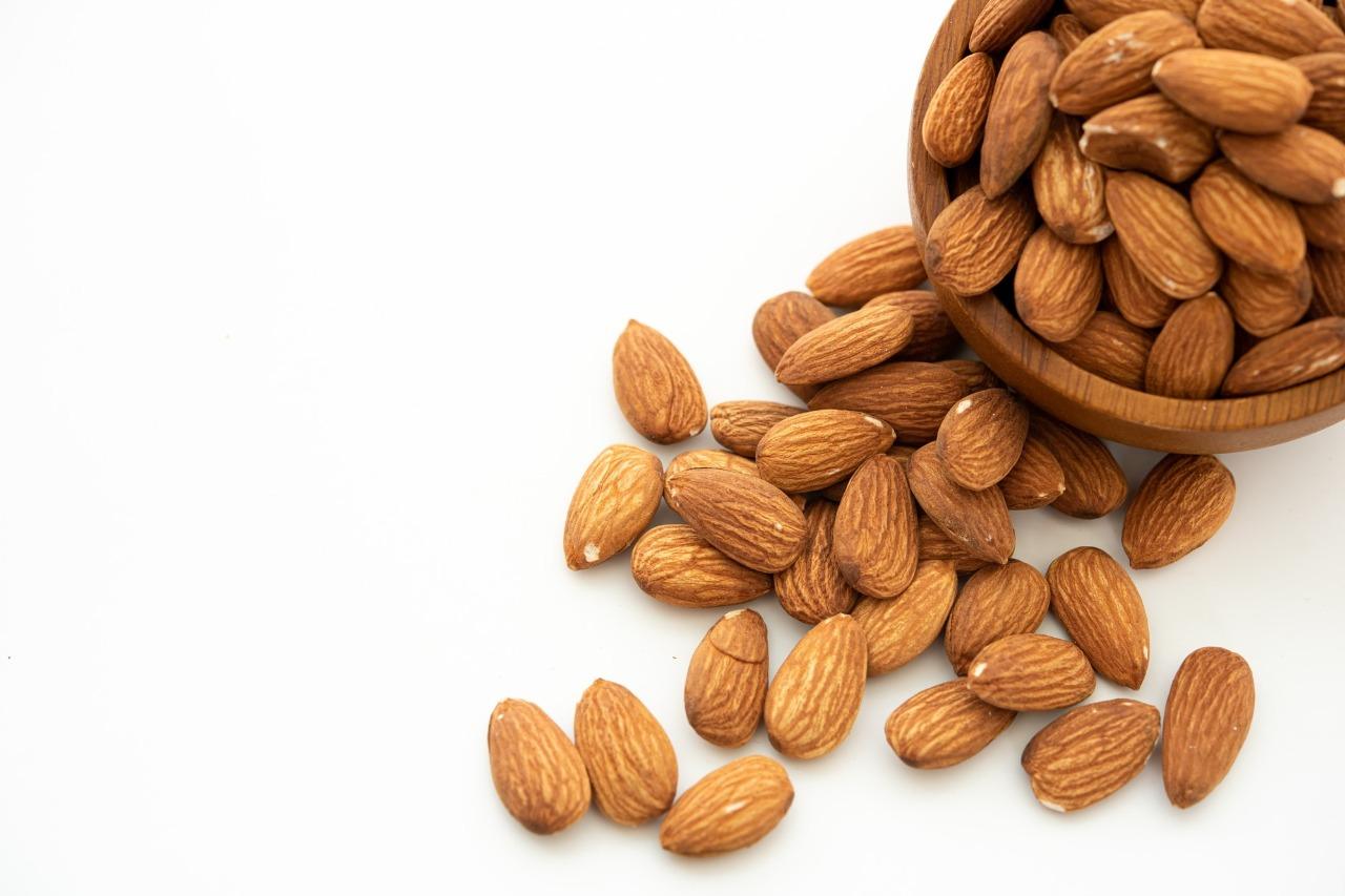 Close-up of soak almonds benefits for brain and body