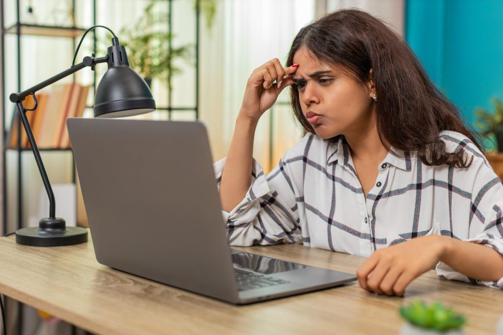 Brain Fog Isn’t Normal in Your 30s. Here’s What Might Be Causing It