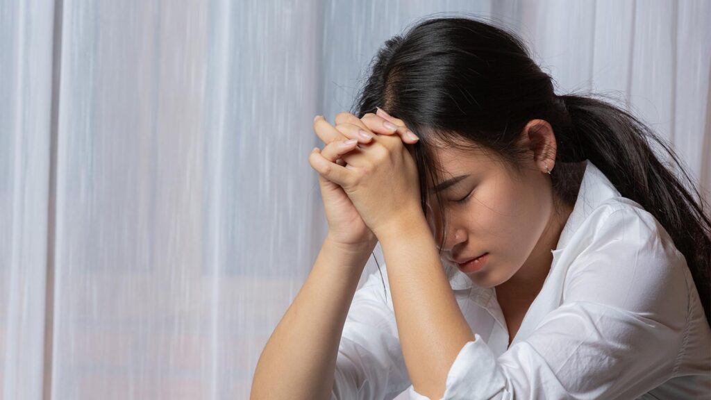 Overcoming Grief: How to Deal With a Loved One’s Loss?|||Overcoming Grief: How to Deal With a Loved One’s Loss