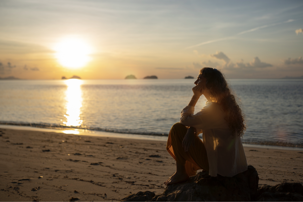 Low Estrogen Symptoms Most Women Miss—Until It’s Too Late Low Estrogen Symptoms Most Women Miss—Until It’s Too Late