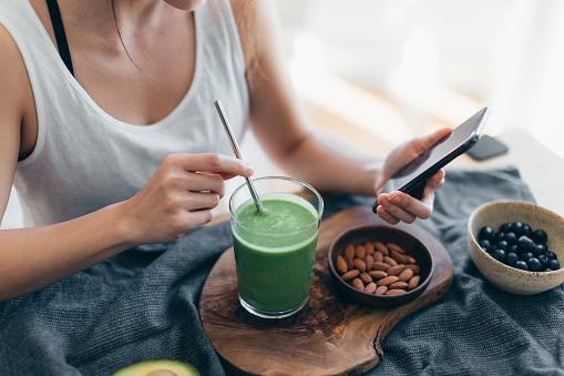 An Integrative Nutritionist’s Favourite Beverages For Brain Health