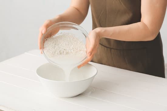 You’ll Never Throw Away This Water Again After Knowing Its Beauty Benefits!