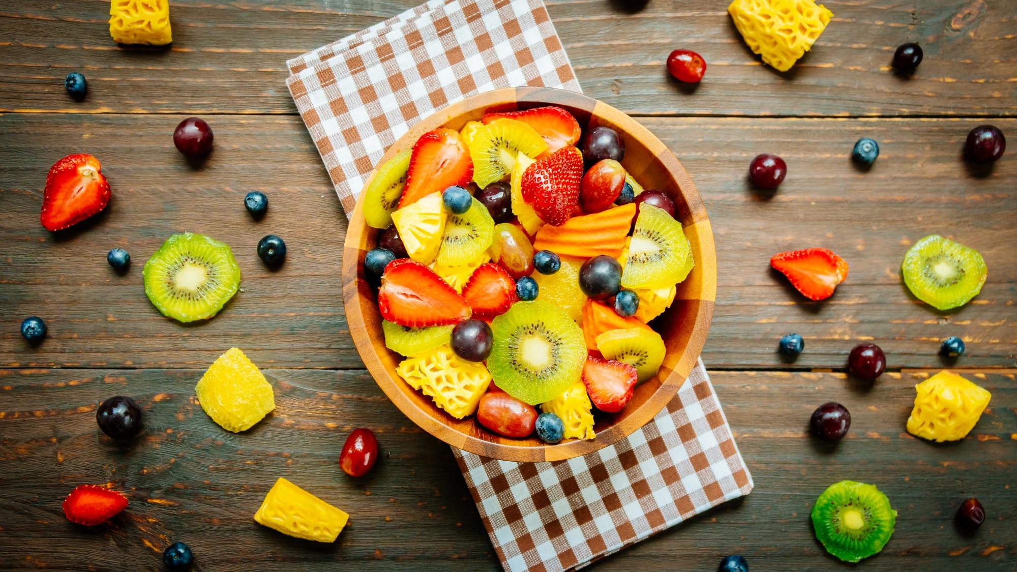 mistakes-eating-fruits