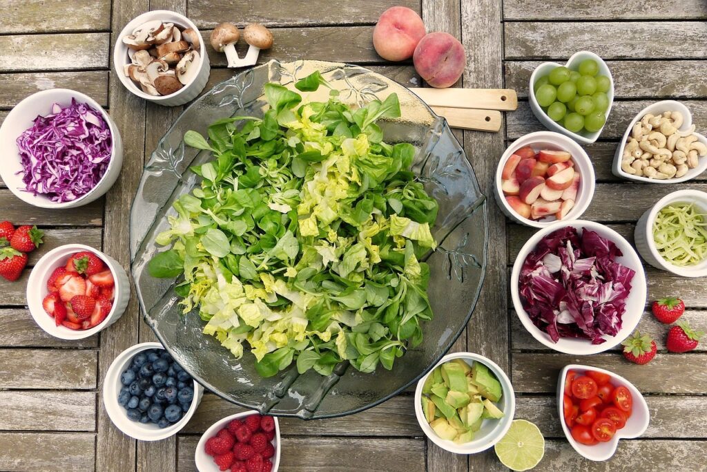Need to Reset Your Life? This 6-Step Plan Can Make A World Of Difference In A Week! Eating whole foods helps in restoring gut health