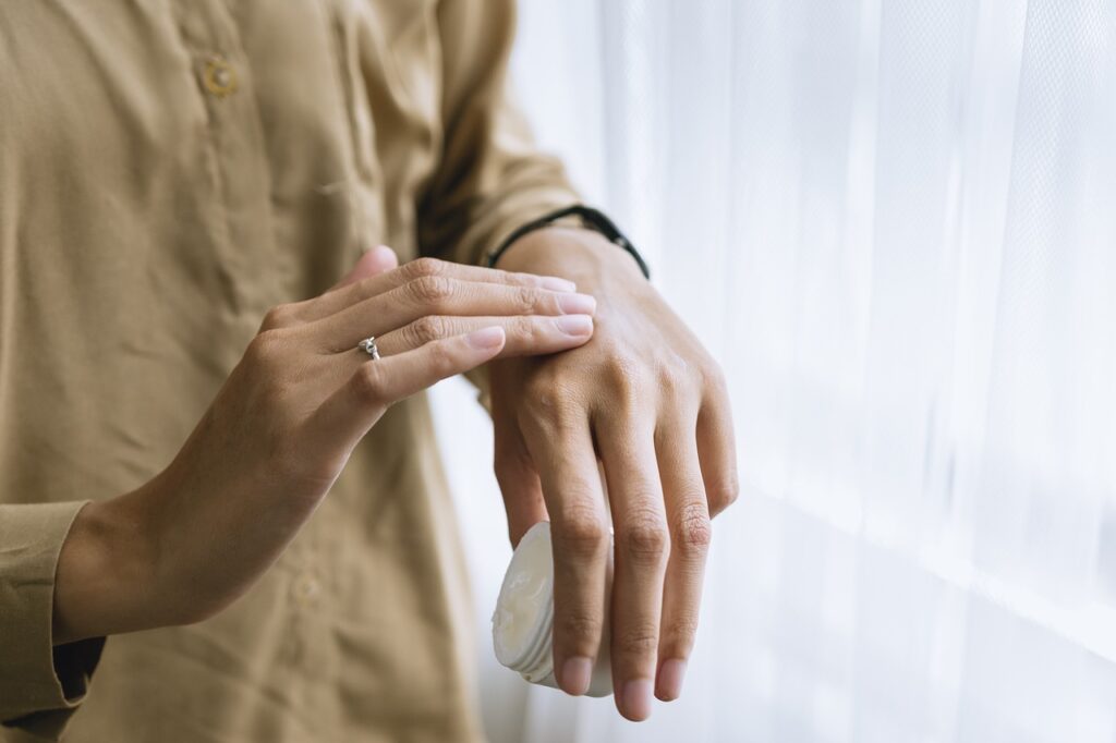 Beyond Skin-Deep: Holistic Lifestyle Changes for Psoriasis Relief and Remission Psoriasis relief