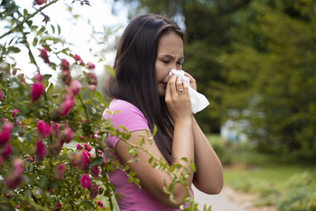 Natural Remedies for Allergies: Luke Coutinho’s Food and Lifestyle Protocol for Seasonal Relief Natural Remedies for Allergies: Luke Coutinho’s Food and Lifestyle Protocol for Seasonal Relief