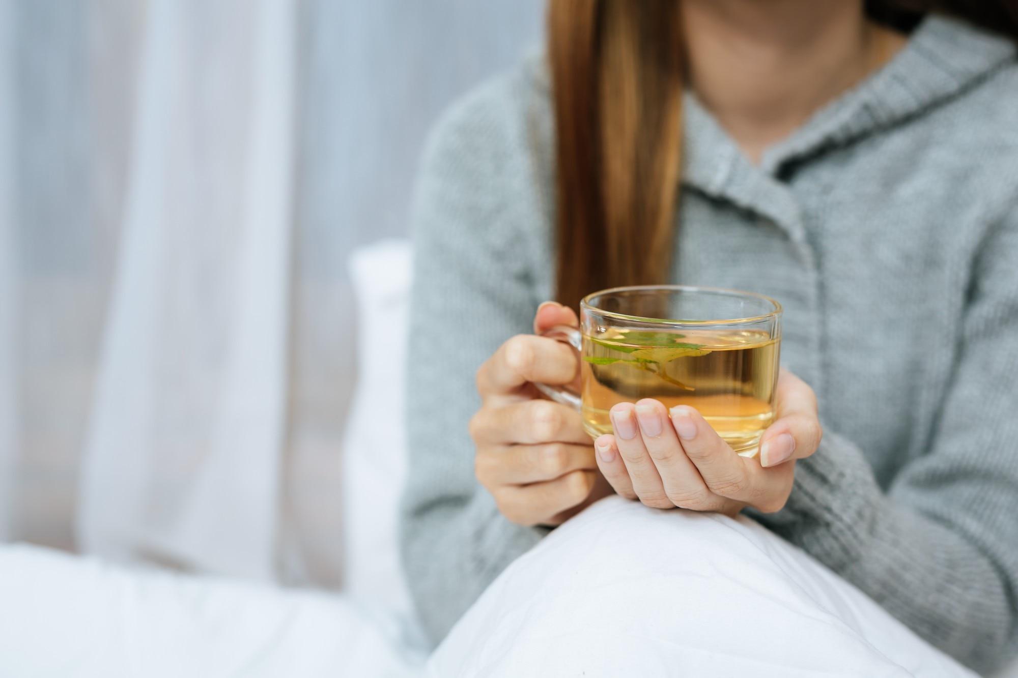 Acidity? Bloating? Sluggish Digestion? Jeera Ajwain Saunf Water Could Be Your Gut’s Best Friend Herbal drink with jeera, ajwain, saunf, and methi